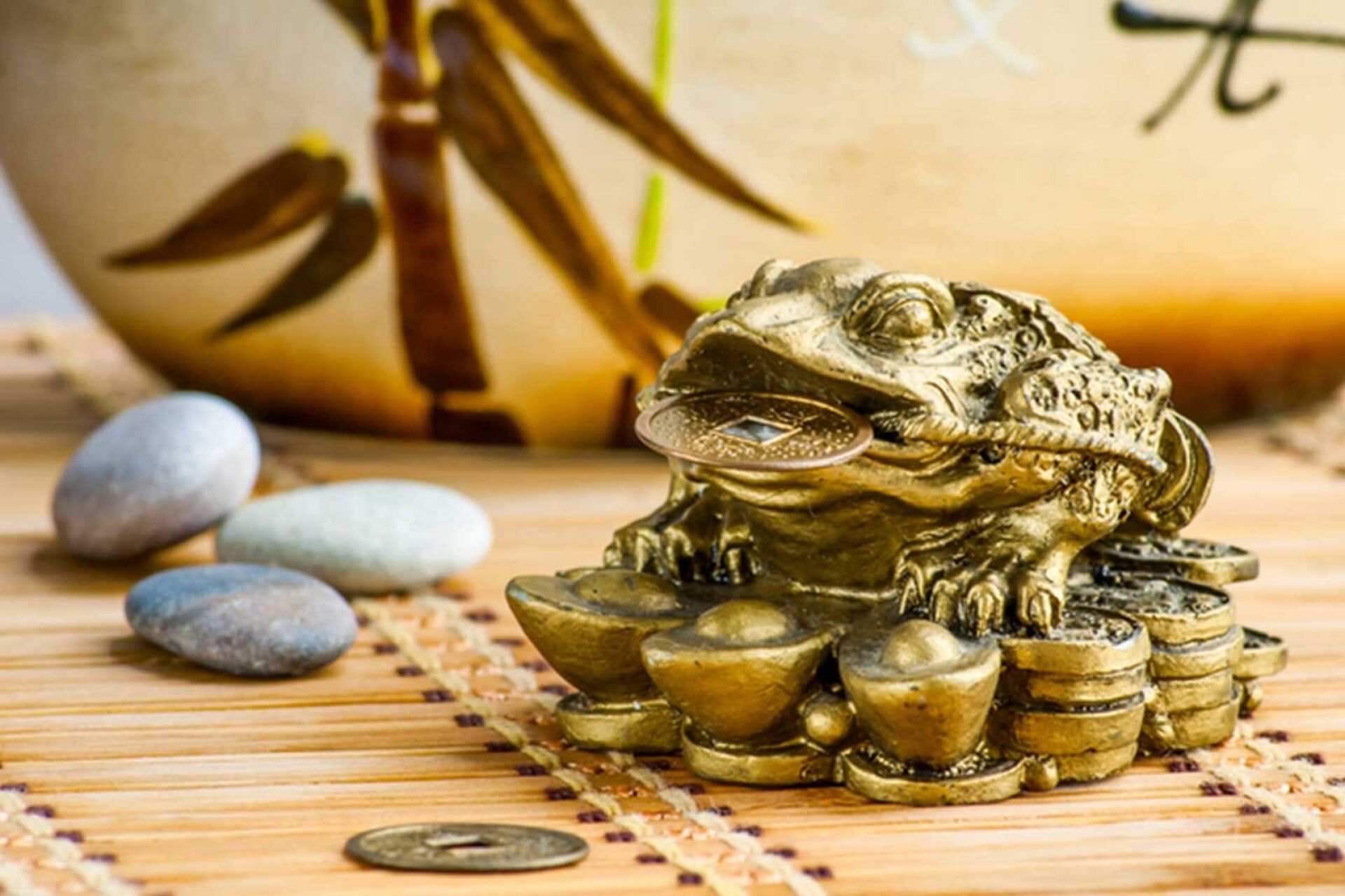 Sử dụng vật phẩm phong thủy giúp tăng cường năng lượng tích cực trong nhà.